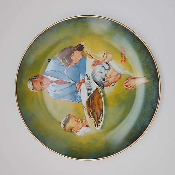 The Norman Rockwell Museum Giving Thanks American Family Series Porcelain Plate - Picture 1 of 7